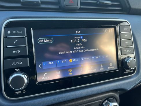 Used 2025 Nissan Versa SV w/ Trunk Package image 20