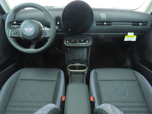 Certified 2025 MINI Cooper S image 13