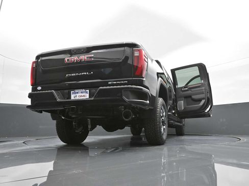 New 2025 GMC Sierra 2500 Denali w/ Denali Reserve Package image 99