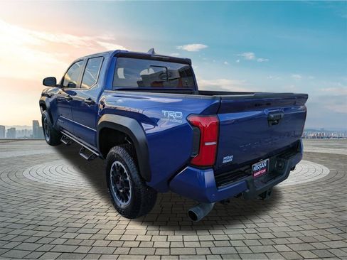 Used 2024 Toyota Tacoma TRD Off-Road w/ TRD Off Road Upgrade Package image 7