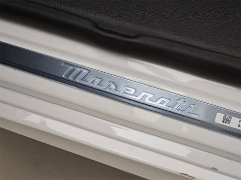 New 2025 Maserati Grecale Modena image 29