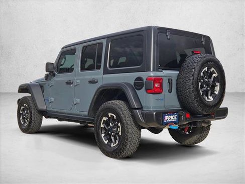 Used 2024 Jeep Wrangler Unlimited Rubicon 4xe w/ Technology Group image 8