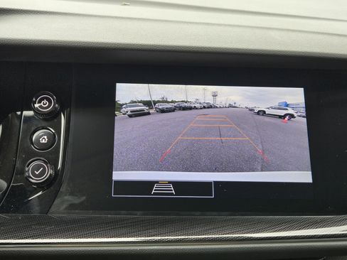Used 2023 Buick Envision Preferred FWD image 25
