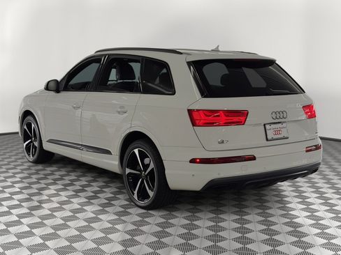 Used 2019 Audi Q7 3.0T Prestige w/ Prestige Package AWD/4WD image 3