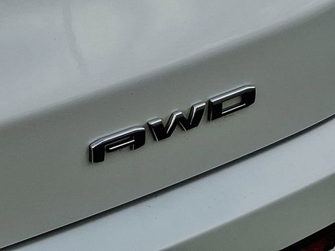 Certified 2021 GMC Acadia Denali image 36