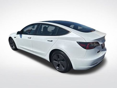 Used 2022 Tesla Model 3 Long Range AWD/4WD image 5