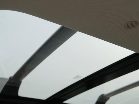 New 2026 Cadillac XT5 Premium Luxury w/ Driver Assist Package image 14