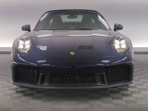 Certified 2025 Porsche 911 Targa 4 GTS AWD/4WD image 6