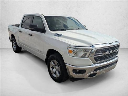 Used 2023 RAM 1500 Lone Star RWD image 3