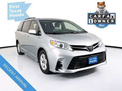 Used 2019 Toyota Sienna LE