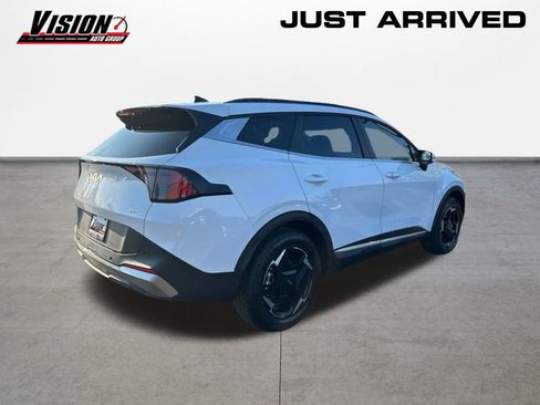 New 2026 Kia Sportage EX w/ EX Panorama Roof Package image 5