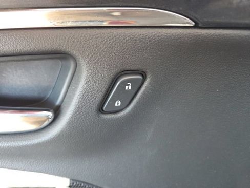 Used 2019 Chevrolet Impala Premier w/ Premier Convenience Package FWD image 49