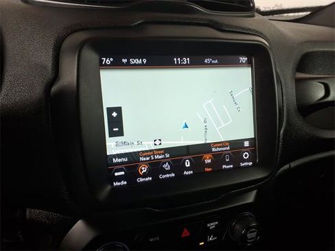 Certified 2022 Jeep Renegade Limited image 21