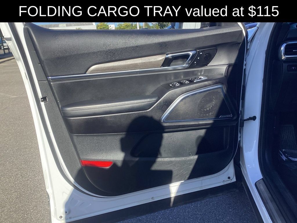 Used 2020 Kia Telluride SX w/ SX Prestige Package AWD/4WD image 12