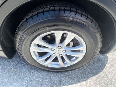 Used 2017 INFINITI QX70 2WD image 12