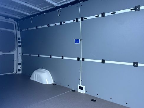 New 2025 Mercedes-Benz Sprinter 2500 image 13