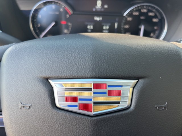 New 2025 Cadillac XT6 Luxury FWD image 45