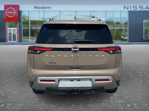 Certified 2024 Nissan Pathfinder Platinum AWD/4WD image 6