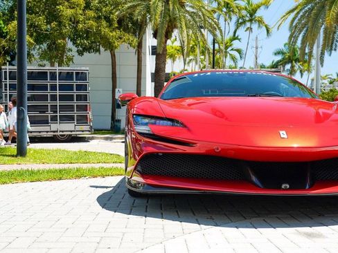 Used 2023 Ferrari SF90 Stradale image 4