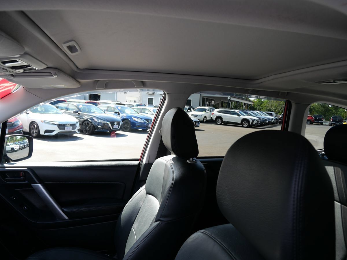 Used 2018 Subaru Forester 2.5i Premium w/ All-Weather Package AWD/4WD image 11