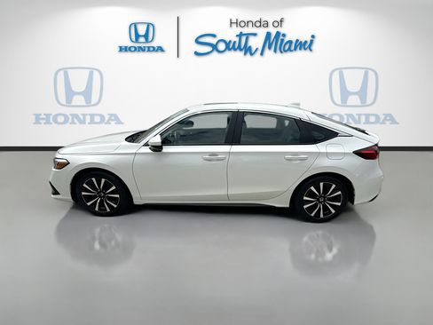 Certified 2024 Honda Civic EX-L image 4