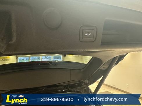 Used 2020 Chevrolet Equinox LT AWD/4WD image 18