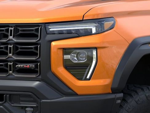 New 2026 GMC Canyon AT4X w/ AT4X AEV Edition AWD/4WD image 10