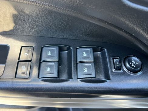 Used 2019 Chevrolet Colorado LT w/ Safety Package image 16