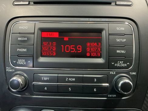 Used 2015 Kia Forte EX FWD image 14