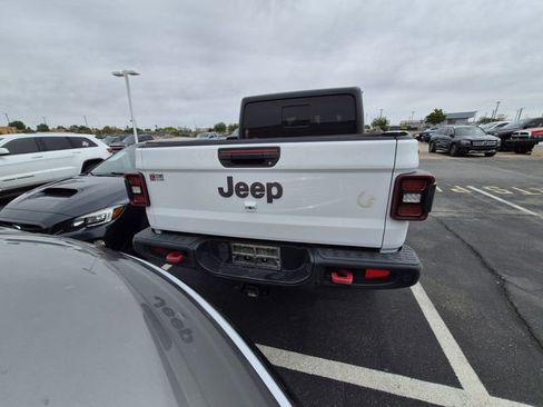 Used 2020 Jeep Gladiator Rubicon AWD/4WD image 9