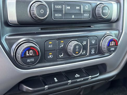 Used 2017 GMC Sierra 1500 SLE w/ SLE Value Package image 15