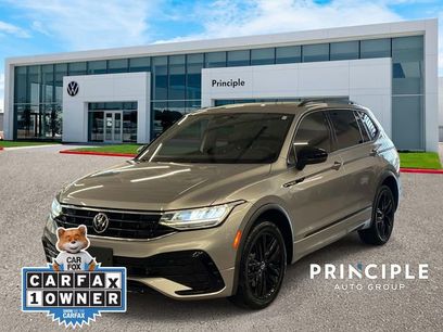 Used 2022 Volkswagen Tiguan SE R-Line
