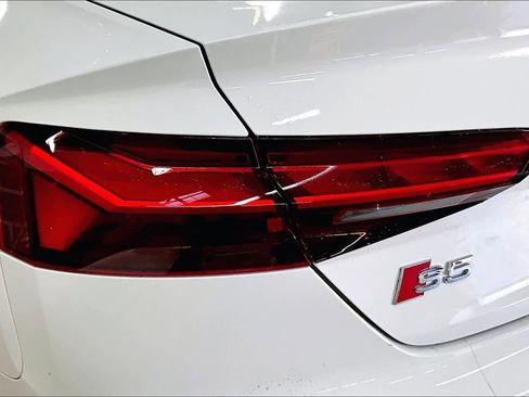 Used 2021 Audi S5 Prestige w/ Prestige Package image 30