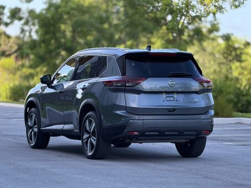 Used 2026 Nissan Rogue SL AWD/4WD image 7