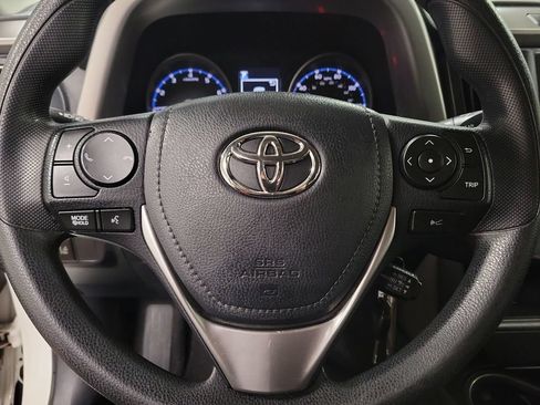 Used 2018 Toyota RAV4 LE w/ All Weather Liner Package AWD/4WD image 21