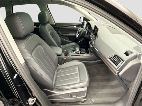 Certified 2023 Audi Q5 2.0T Premium w/ Convenience Package image 18