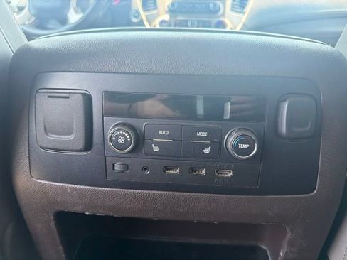 Used 2018 GMC Yukon Denali w/ Denali Ultimate Package AWD/4WD image 21