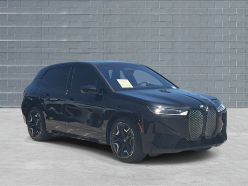 Used 2024 BMW iX xDrive50 w/ Sport Package AWD/4WD image 1