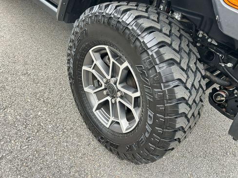 Used 2024 Jeep Gladiator Mojave image 14