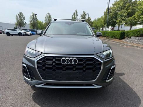 Used 2024 Audi Q5 2.0T Premium AWD/4WD image 2