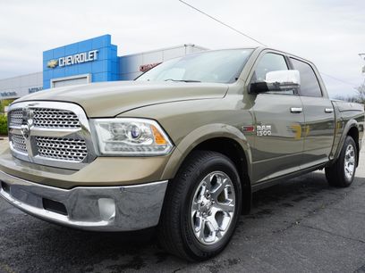 Used 2015 RAM 1500 Laramie w/ Convenience Group