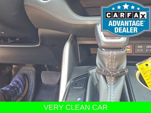 Used 2024 Toyota Highlander XLE AWD/4WD image 21