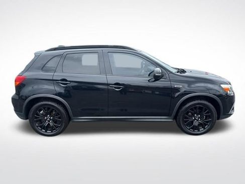 Used 2018 Mitsubishi Outlander Sport ES FWD image 6