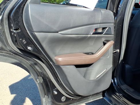 Used 2024 MAZDA CX-30 AWD 2.5 S w/ Premium Package image 12