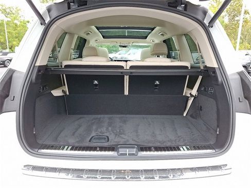 Used 2025 Mercedes-Benz GLS 450 4MATIC image 25
