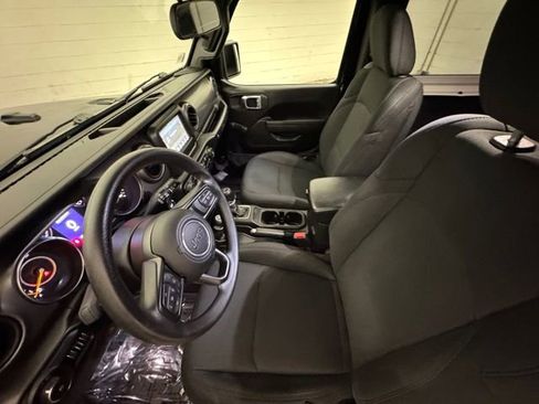 Used 2022 Jeep Wrangler Willys image 27