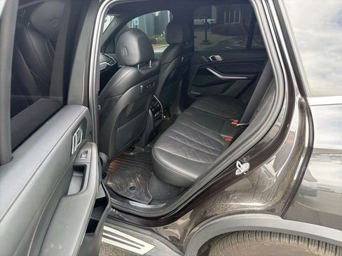 Used 2023 BMW X5 xDrive40i image 39