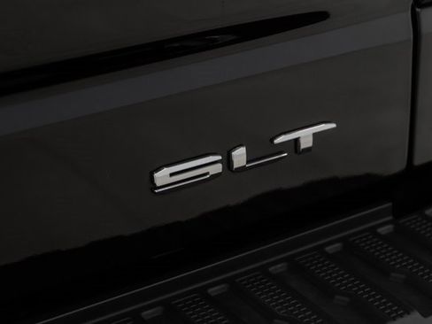 Used 2023 GMC Sierra 1500 SLT w/ SLT Premium Plus Package image 15