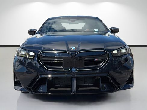 New 2027 BMW M5 w/ Carbon Package AWD/4WD image 8