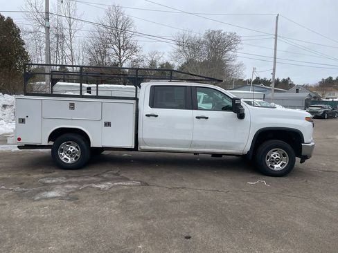 Used 2022 Chevrolet Silverado 2500 W/T w/ WT Convenience Package RWD image 4